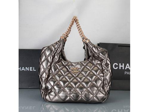 新作 CHANELシャネルスーパーコピーショルダーバッグ シルバー 89011