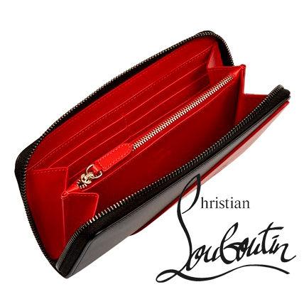 新作 Christian Louboutin ルブタン スタッズ 折りたたみ財布