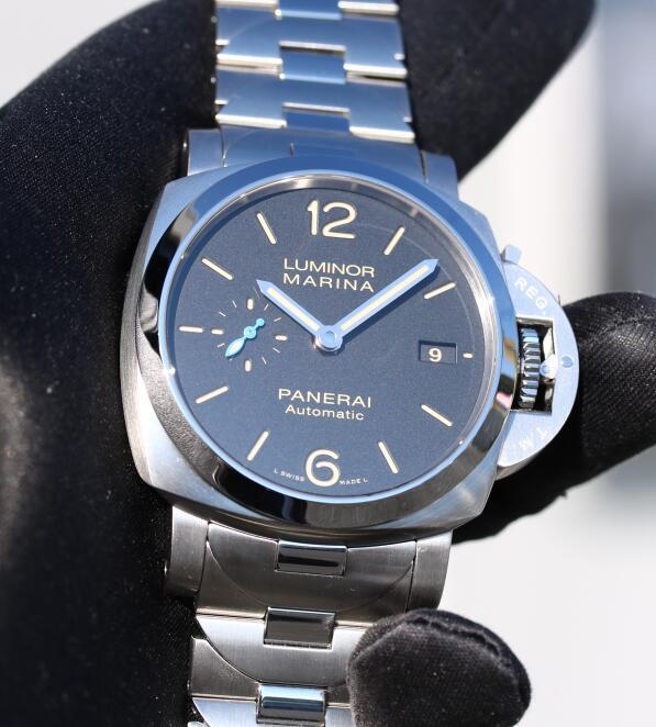 パネライ スーパーコピー PANERAI ルミノールマリーナ 1950 ３デイズ アッチャイオ PAM00722