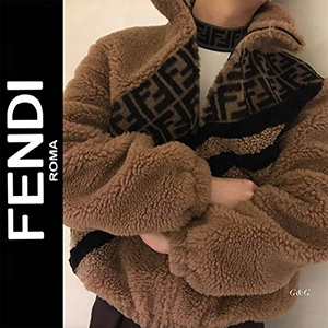 着回し力抜群【FENDI】FFロゴ トレンド ボアジャケット100934